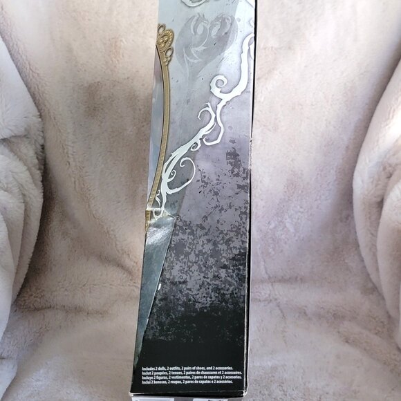 Disney Descendants Mal Isle of the Lost and Ben Auradon Prep Dolls MINT - Picture 8 of 10